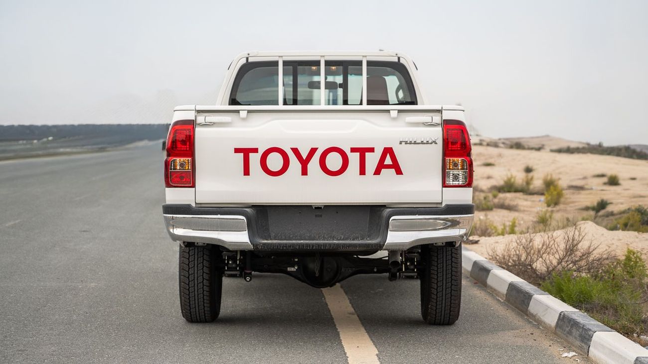 تويوتا هيلوكس TOYOTA HILUX 2.4 SINGLE CABIN BASIC 4X4 MT -2026YM