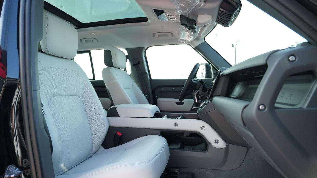 Land Rover Defender P400 X-Dynamic HSE Black 2026MY Export Only