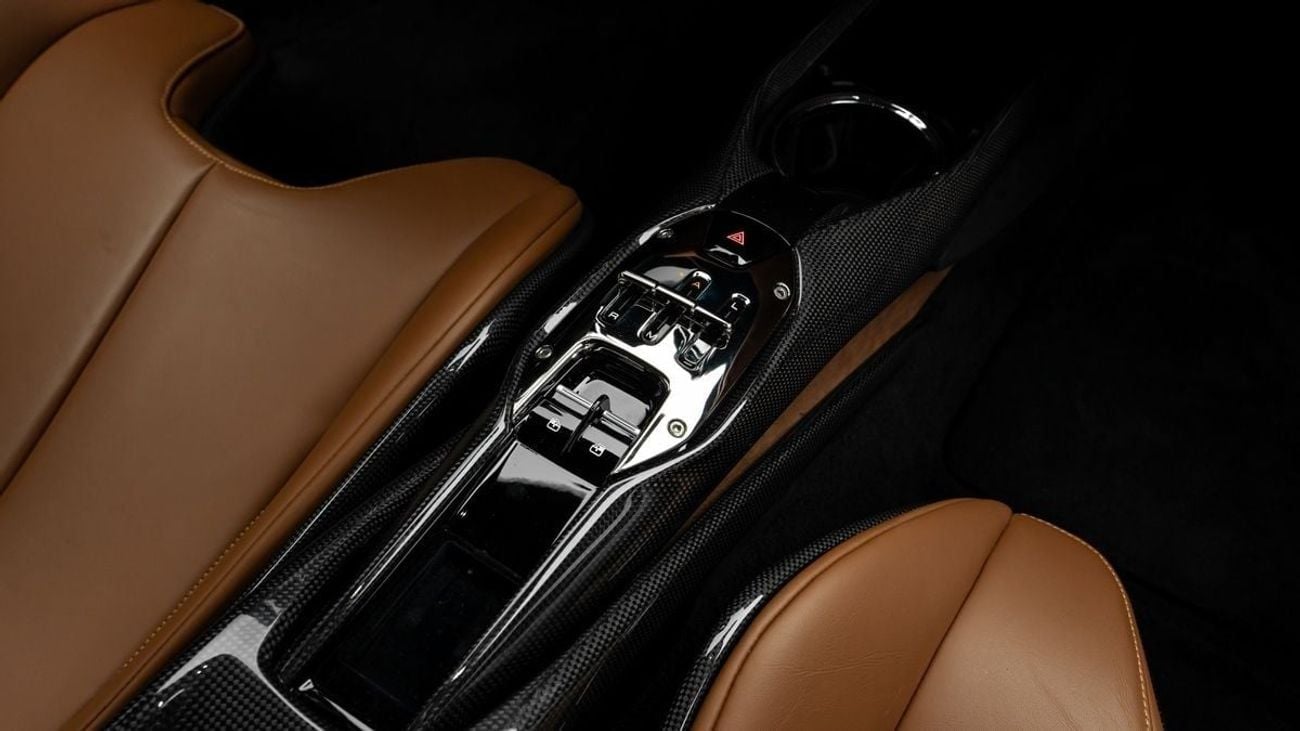 فيراري 296 GTB Assetto Fiorano - 2023 - GCC - Under Service Contract