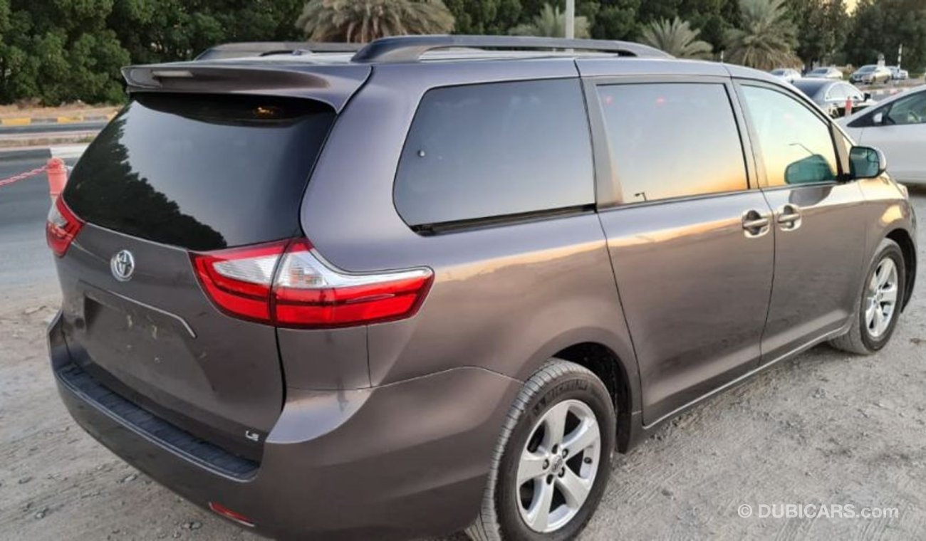 Toyota Sienna 2015 For urgent SALE 8-Seater