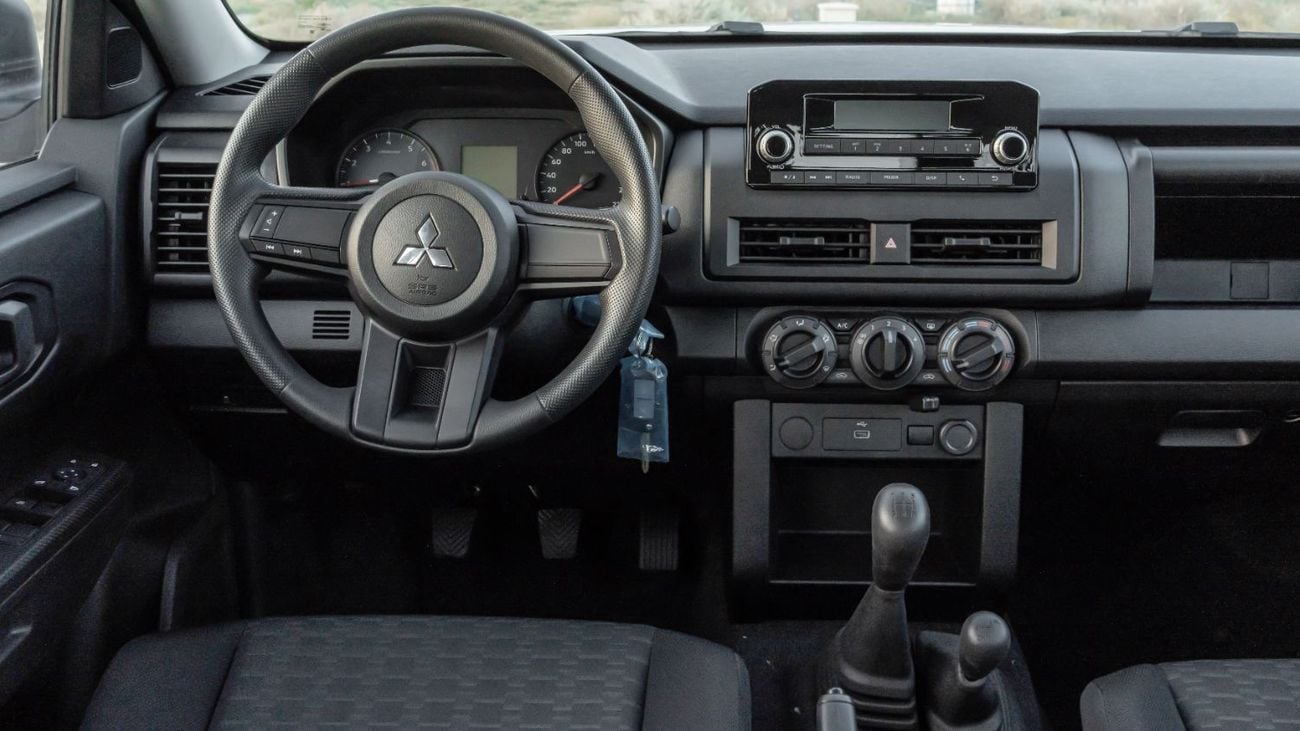 Mitsubishi L200 2026 Mitsubishi L200 GLX 2.4L MT Petrol (White-Black)