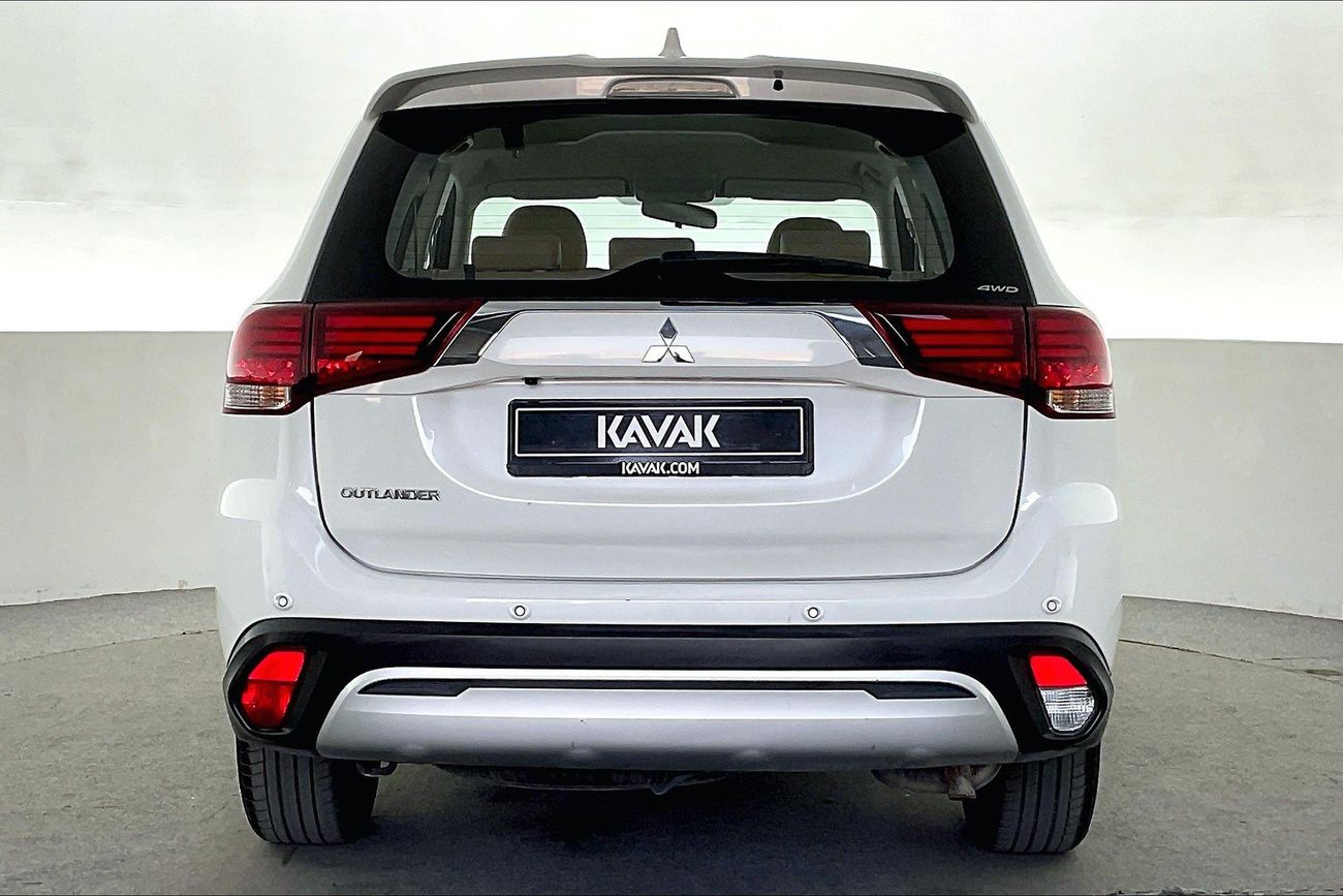 Mitsubishi Outlander GLX Basic | National Day Celebration | Guaranteed Warranty | 0 Down Payment