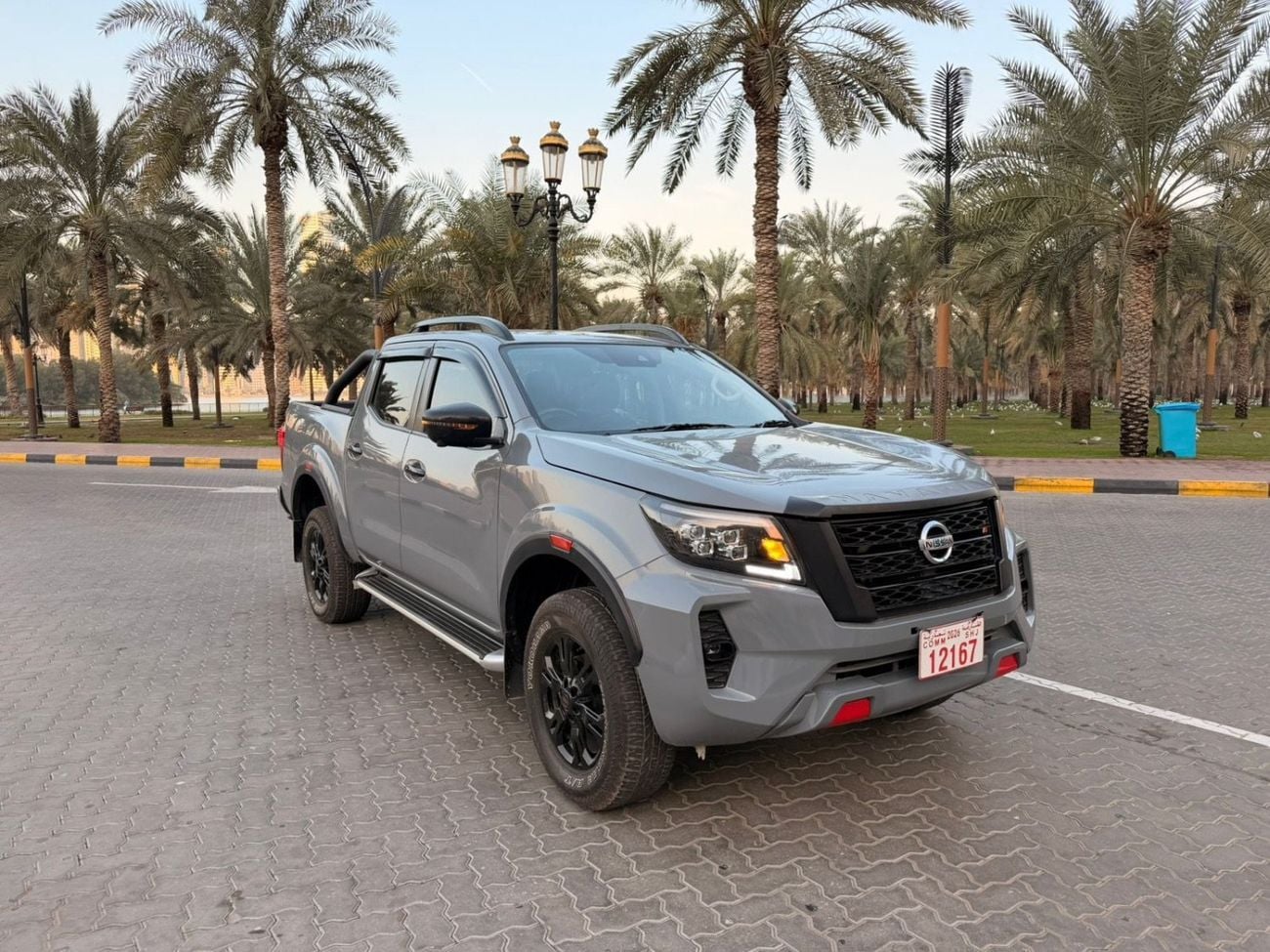 Nissan Navara PRO-4X Series 4 4×4  Exported from Australia Right Hand Drive