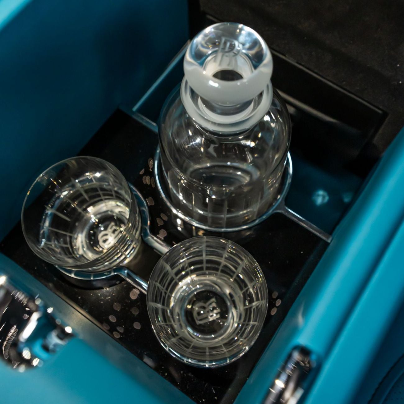 رولز رويس كولينان 2025  ROLLS ROYCE CULLINAN MANSORY  DONE ONLY 15,000KM