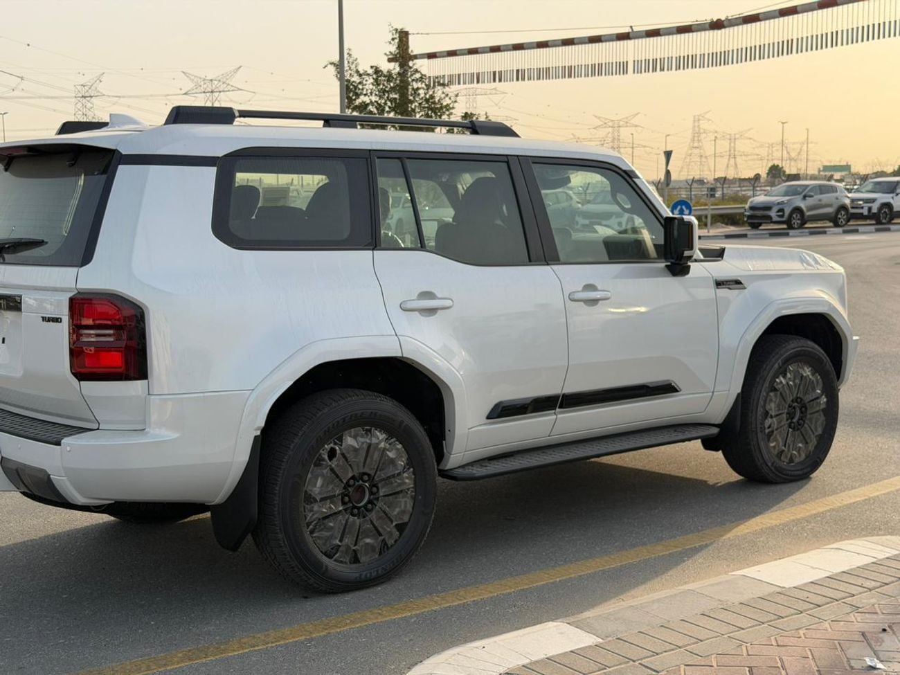 Toyota Prado VXR Toyota Prado 2.4 Luxury Full option GCC 2026