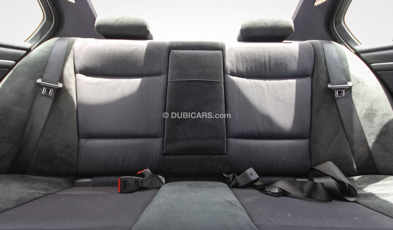 BMW 320i i (M-SPORT)