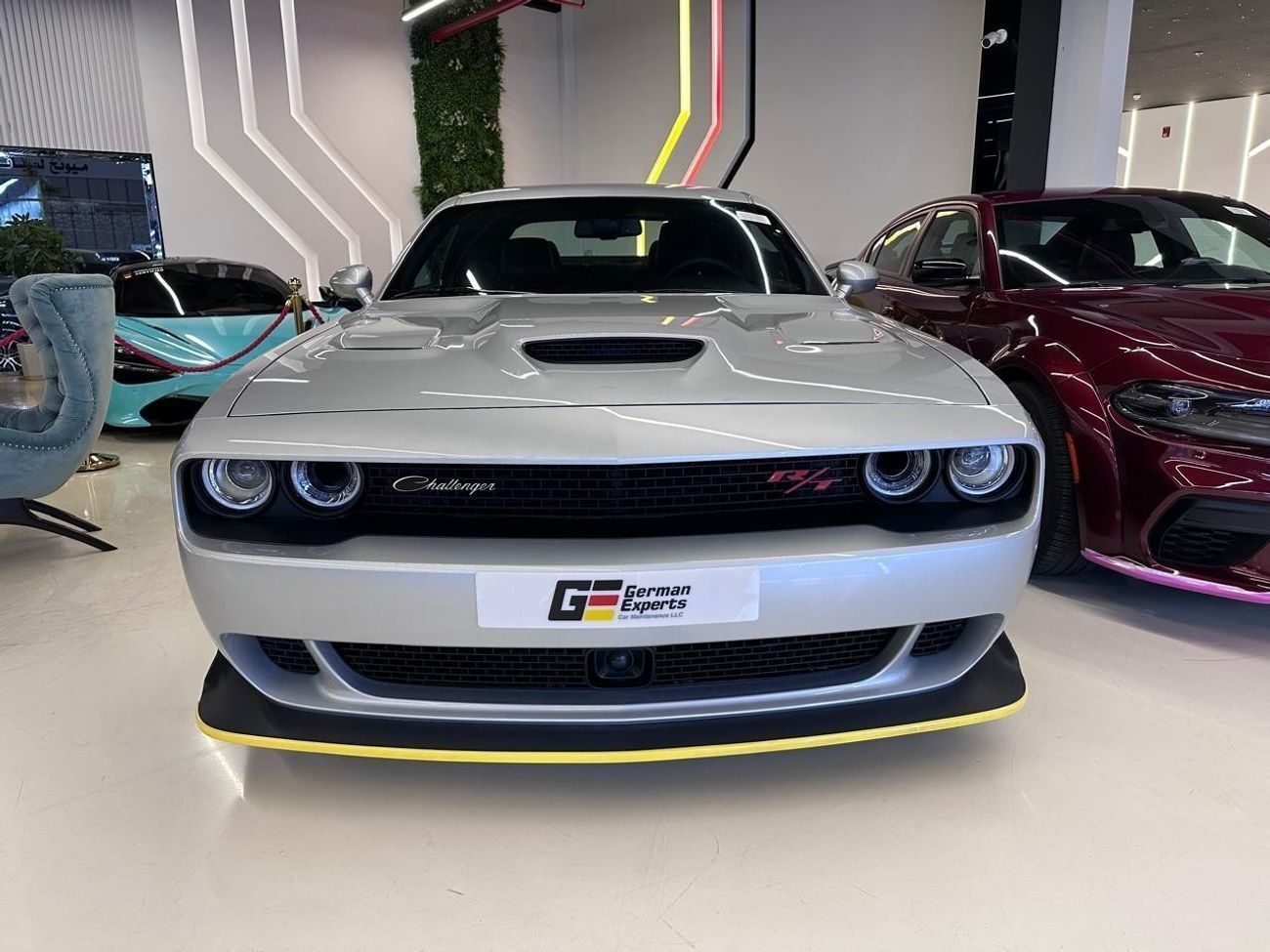 Dodge Challenger 392 Hemi Scat Pack Shaker 6.4L 2023 Dodge Challenger 392 Hemi Scat Pack Shaker Last Call 6.4L / 3 Ye