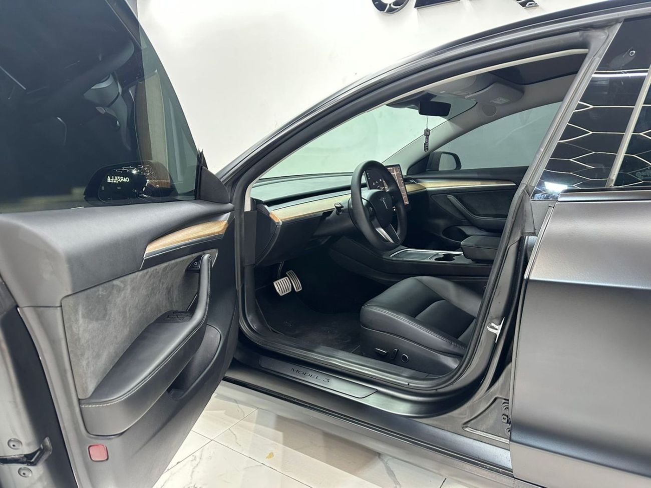 Tesla Model 3 Performance (AWD) AED 1,567 / Monthly l 0% Down Payment l Performance lAgency Warranty