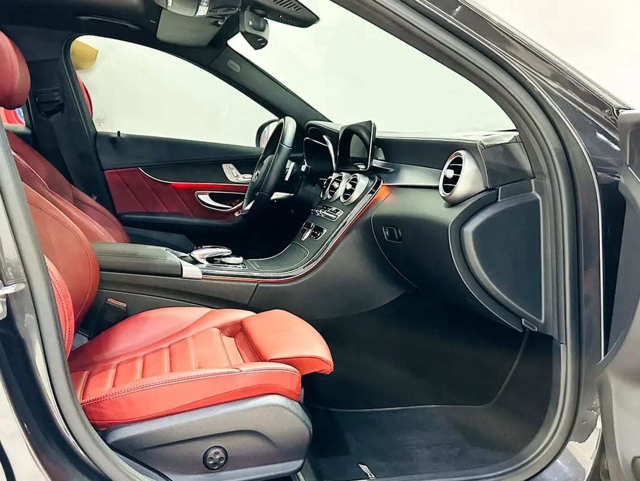 Mercedes Benz C200 STD