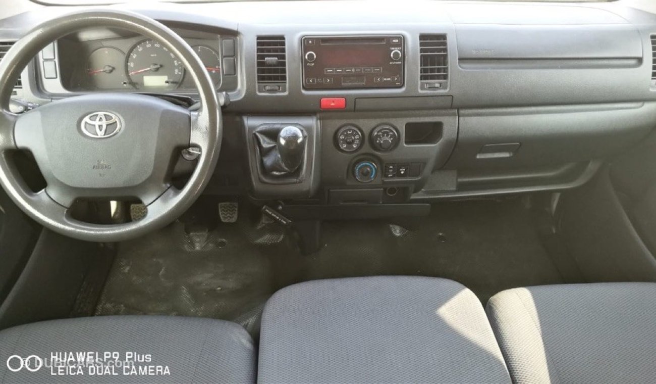 Toyota Hiace 2014 ref#788