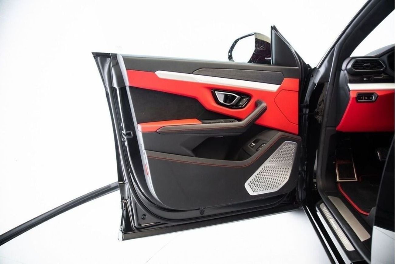 Lamborghini Urus Std