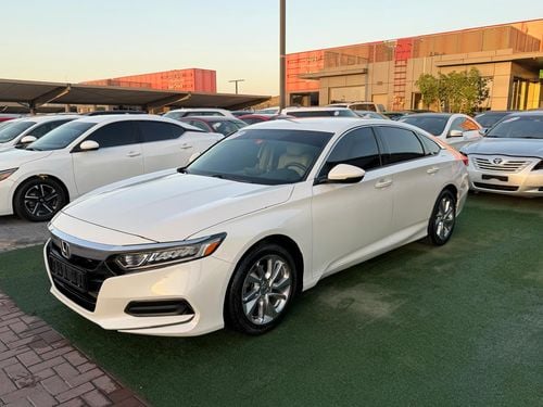 Honda Accord second owner, full service history at the dealership