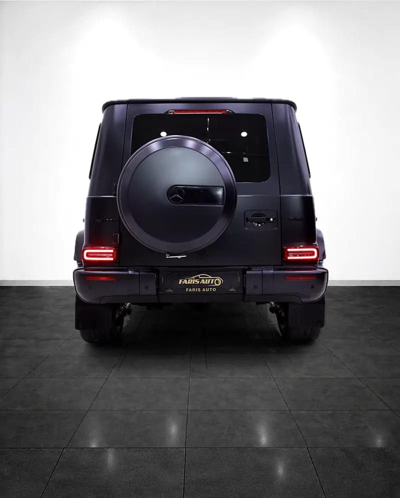 Mercedes Benz G63 AMG G63 DOUBLE NIGHT PACKAGE + CARBON + DIAMOND SEATS + FILE IN GARGASH