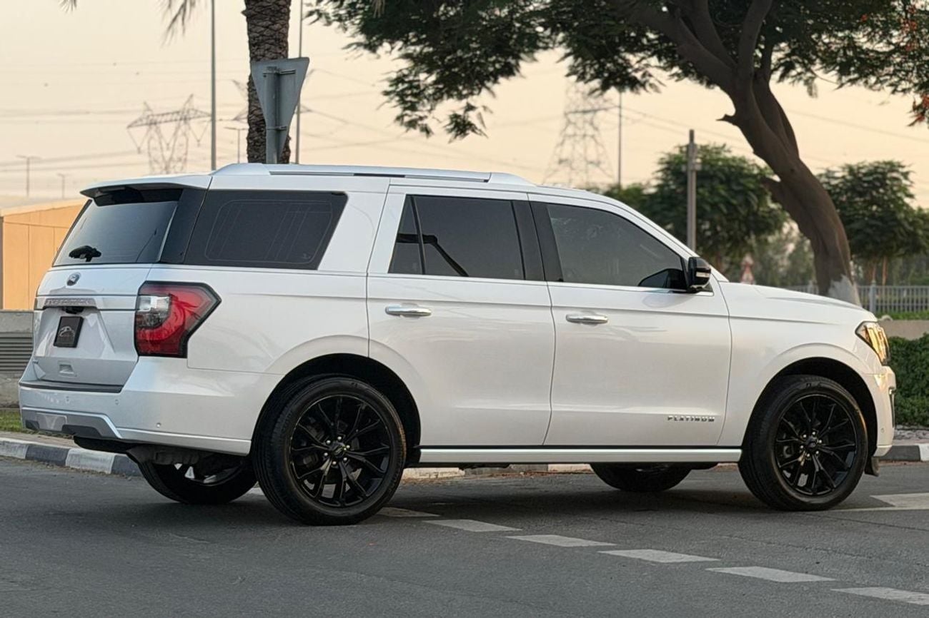 Ford Expedition PLATINUM Ford Expedition Platinum 2018 | GCC Specs | Full Option Full Service History Two Keys