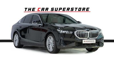 بي أم دبليو 520i GCC-1 Owner-AGMC Warranty Service Package Until 2030-Burgendy Red Premium Interior
