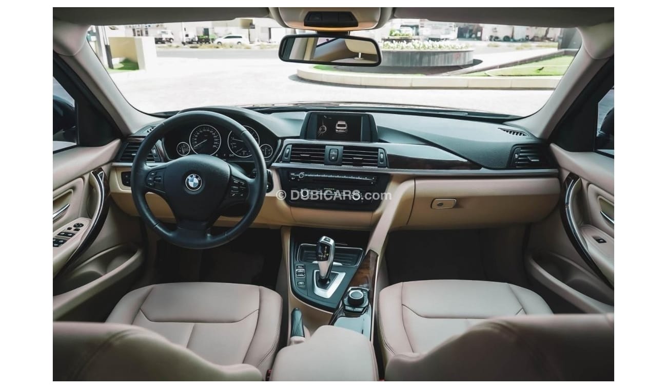 بي أم دبليو 320 اكسكلوسيف