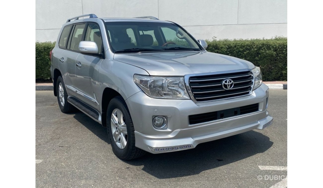 Toyota Land Cruiser AED 2270/ month GXR 60th ANNIVERSARY EDITION 2015 V6 4.0 EXCELLENT CONDITION UNLIMITED K.M..