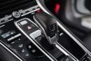 Porsche Panamera Turbo 4.0L AWD