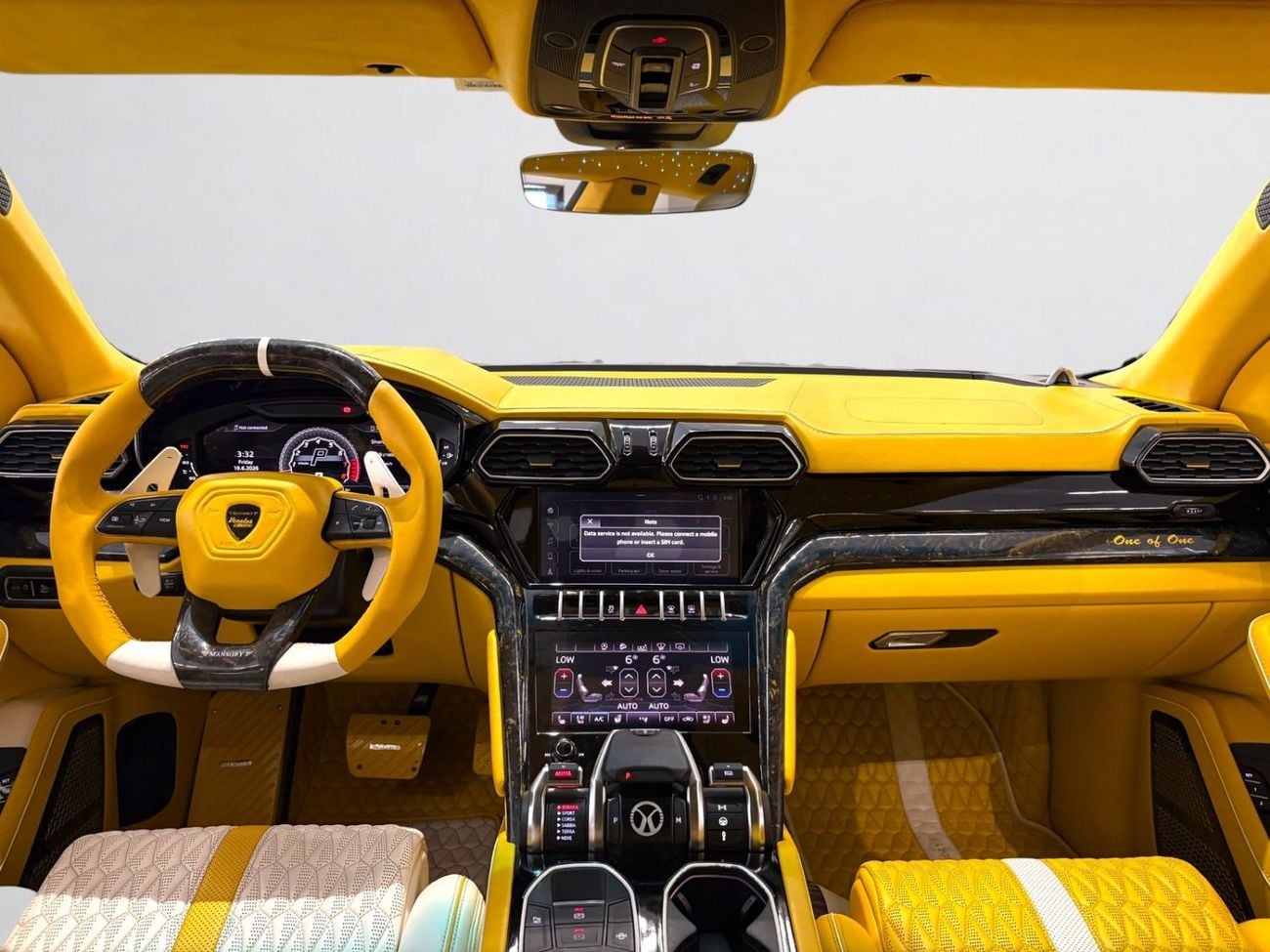 لامبورغيني اوروس STD AED 13,330 P.M | 0% DOWN PAYMENT | LAMBORGHINI URUS (VENATUS EVO S P900 KIT) | 4.0L TWIN-TURBO V