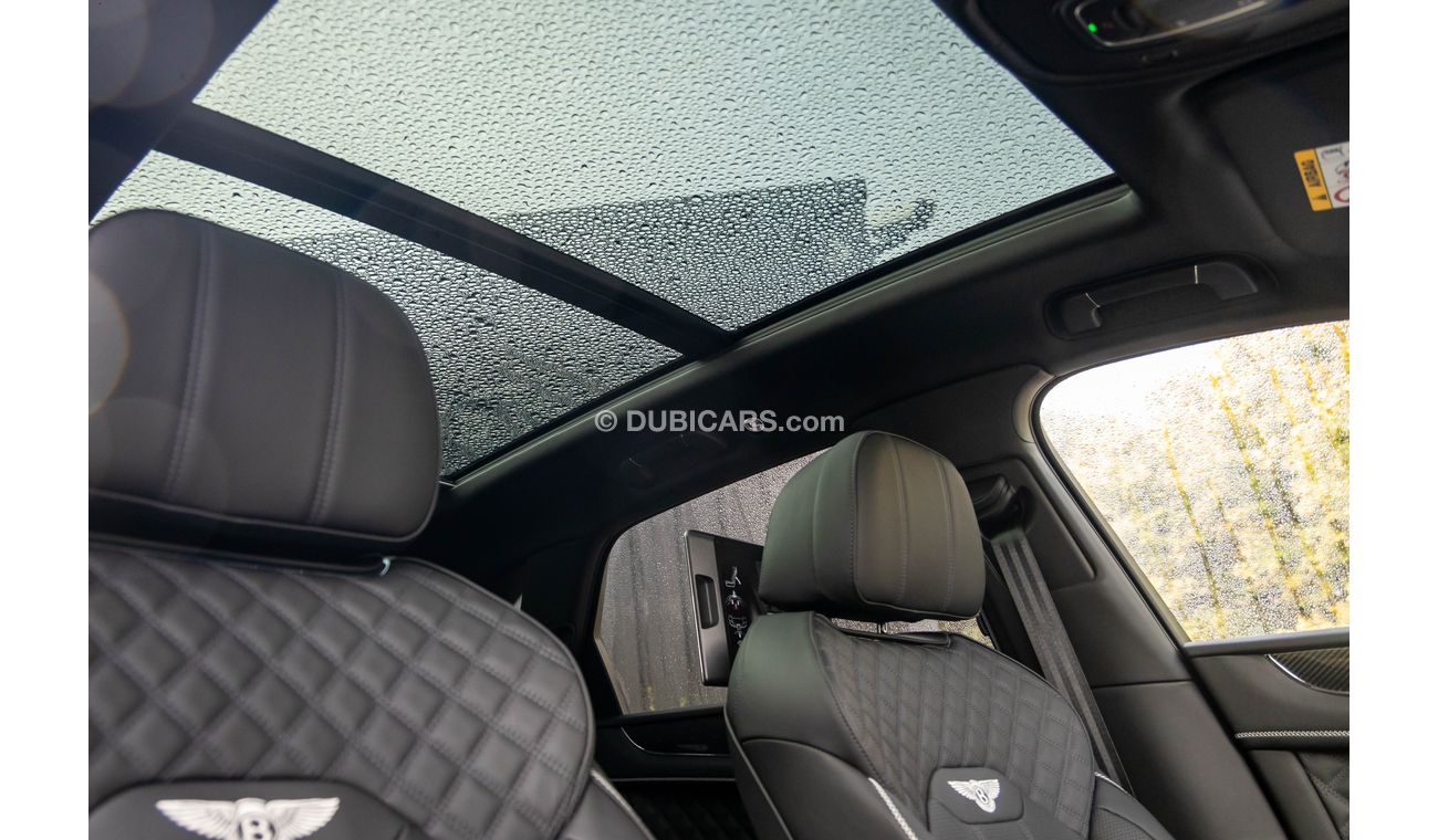 Bentley Bentayga RHD Hybrid