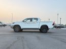 Toyota Hilux SR5 M/T