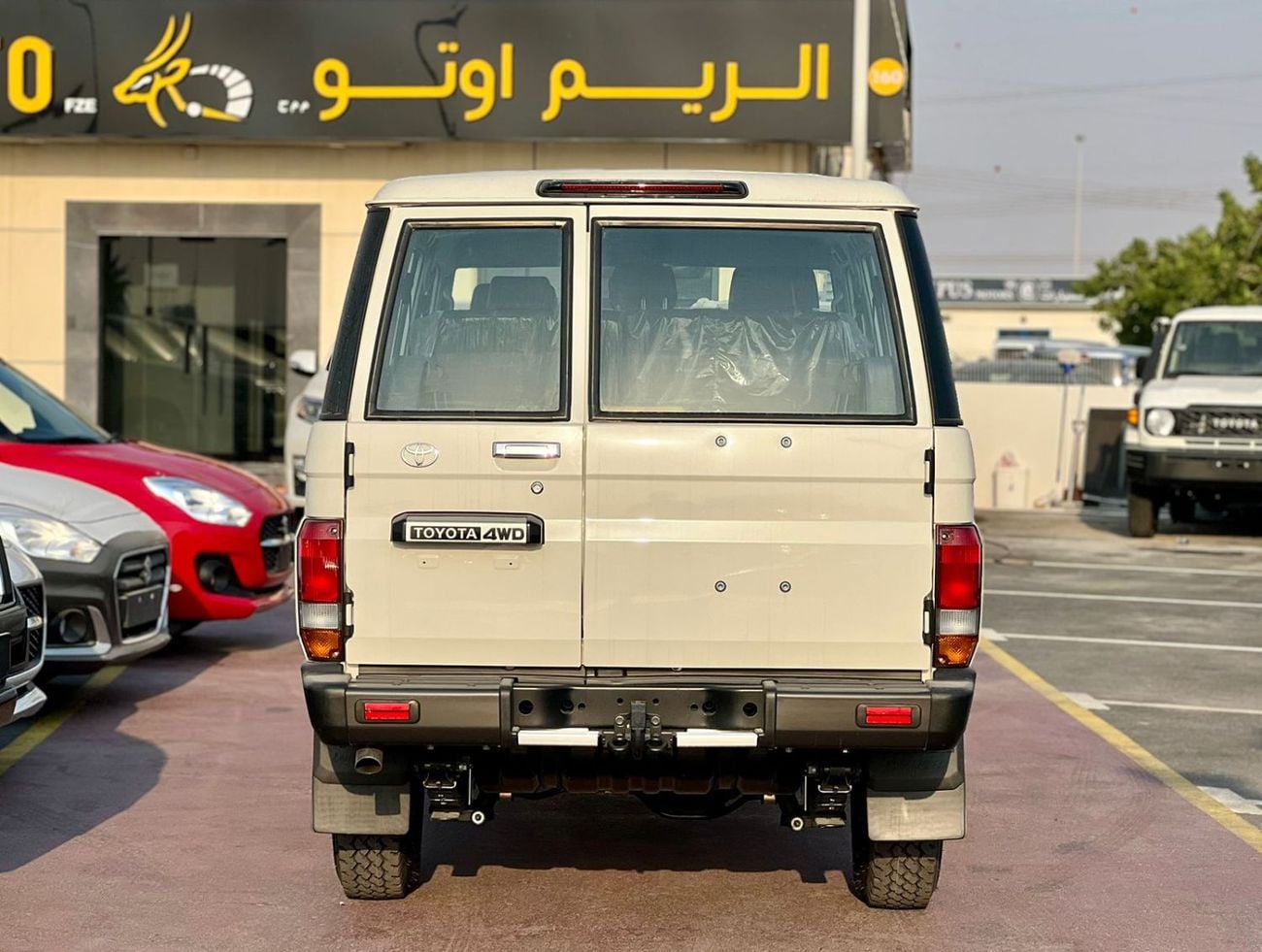 تويوتا لاند كروزر 76 Toyota Land Cruiser LC 76 4.2 LX 2025