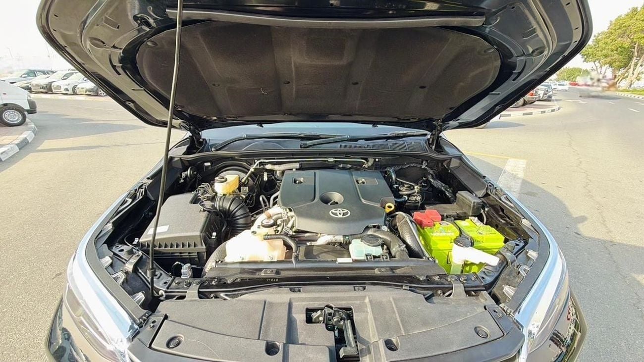 Toyota Fortuner 2024| 2.8L DIESEL ENGINE | AT | RHD | PUSH START ENGINE | PREMIUM LEATHER SEATS | CRUISE CONTROL | P