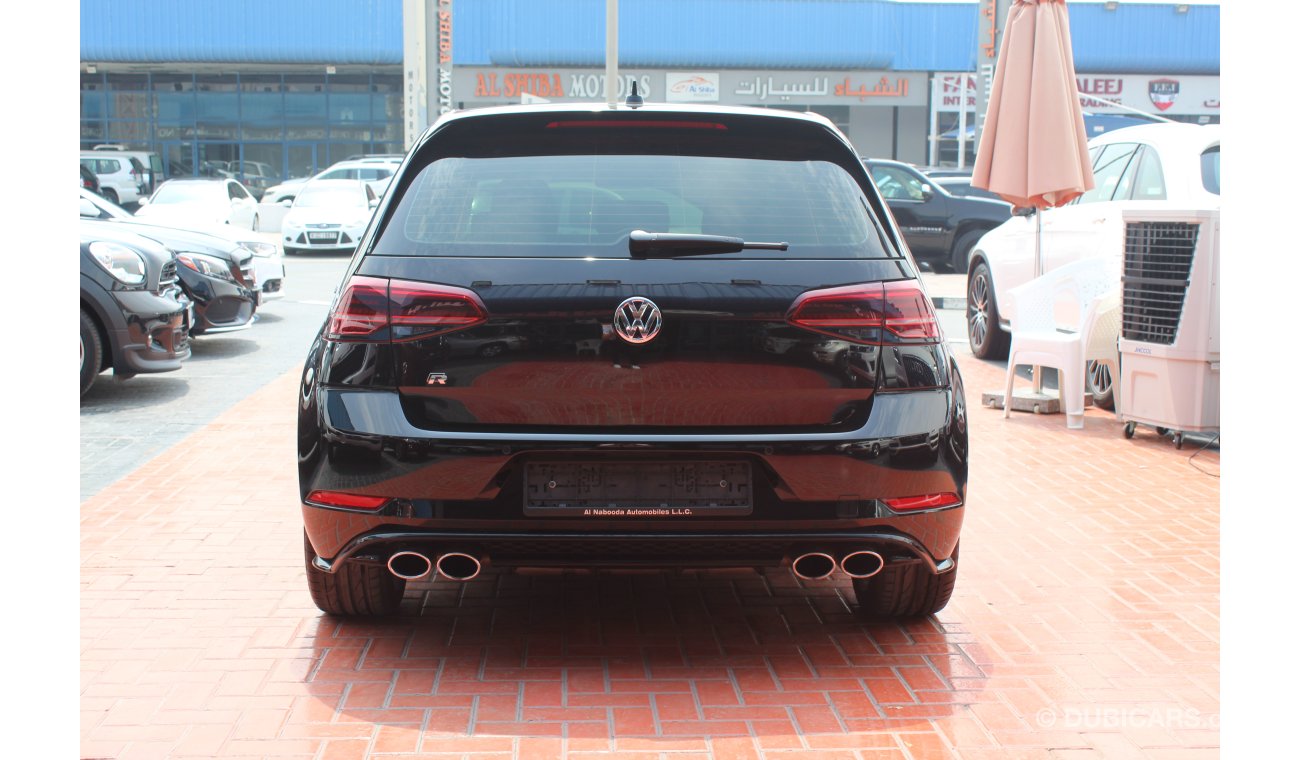 Volkswagen Golf R GCC Specs