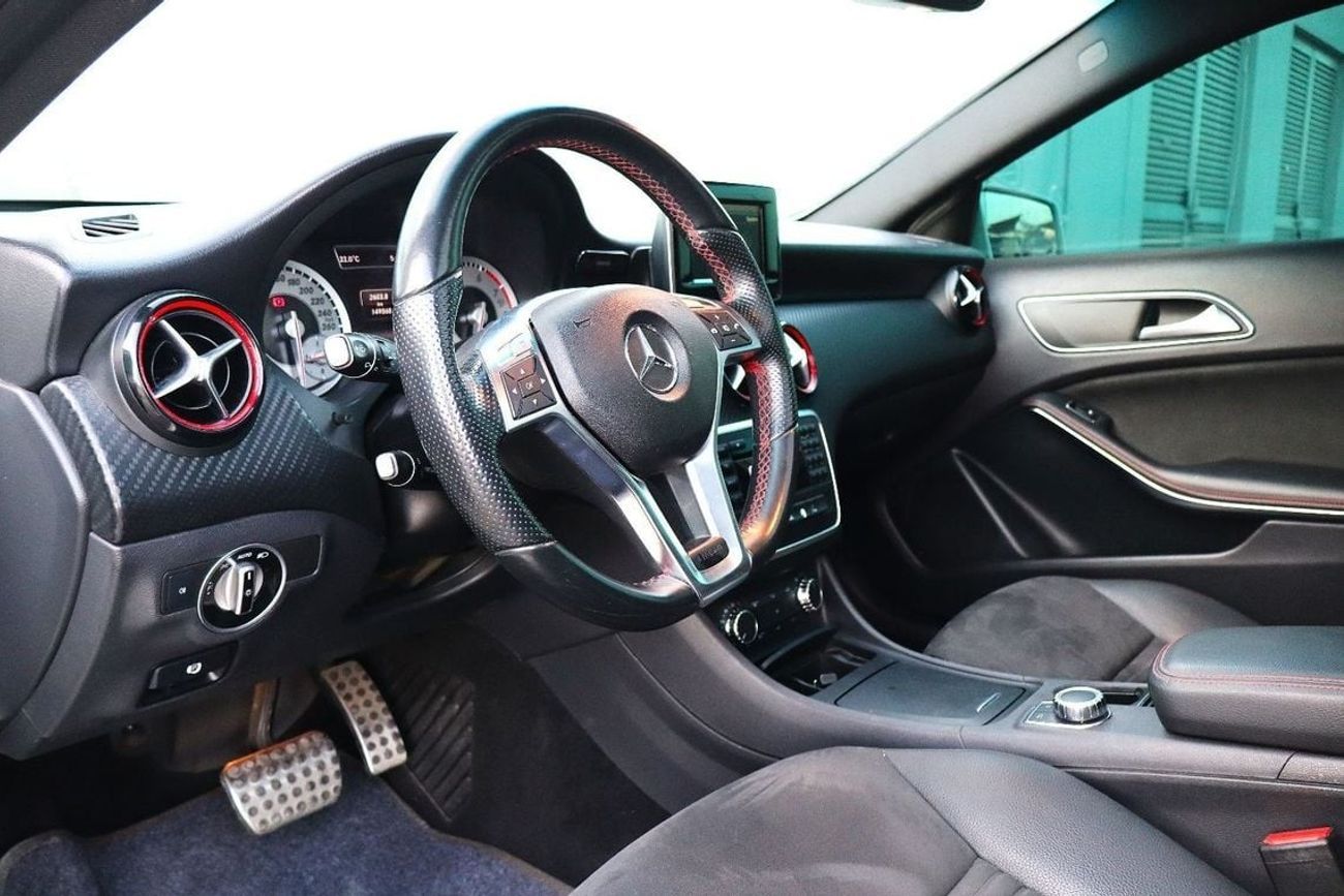 Mercedes-Benz A 250 Sport AMG 2.0L