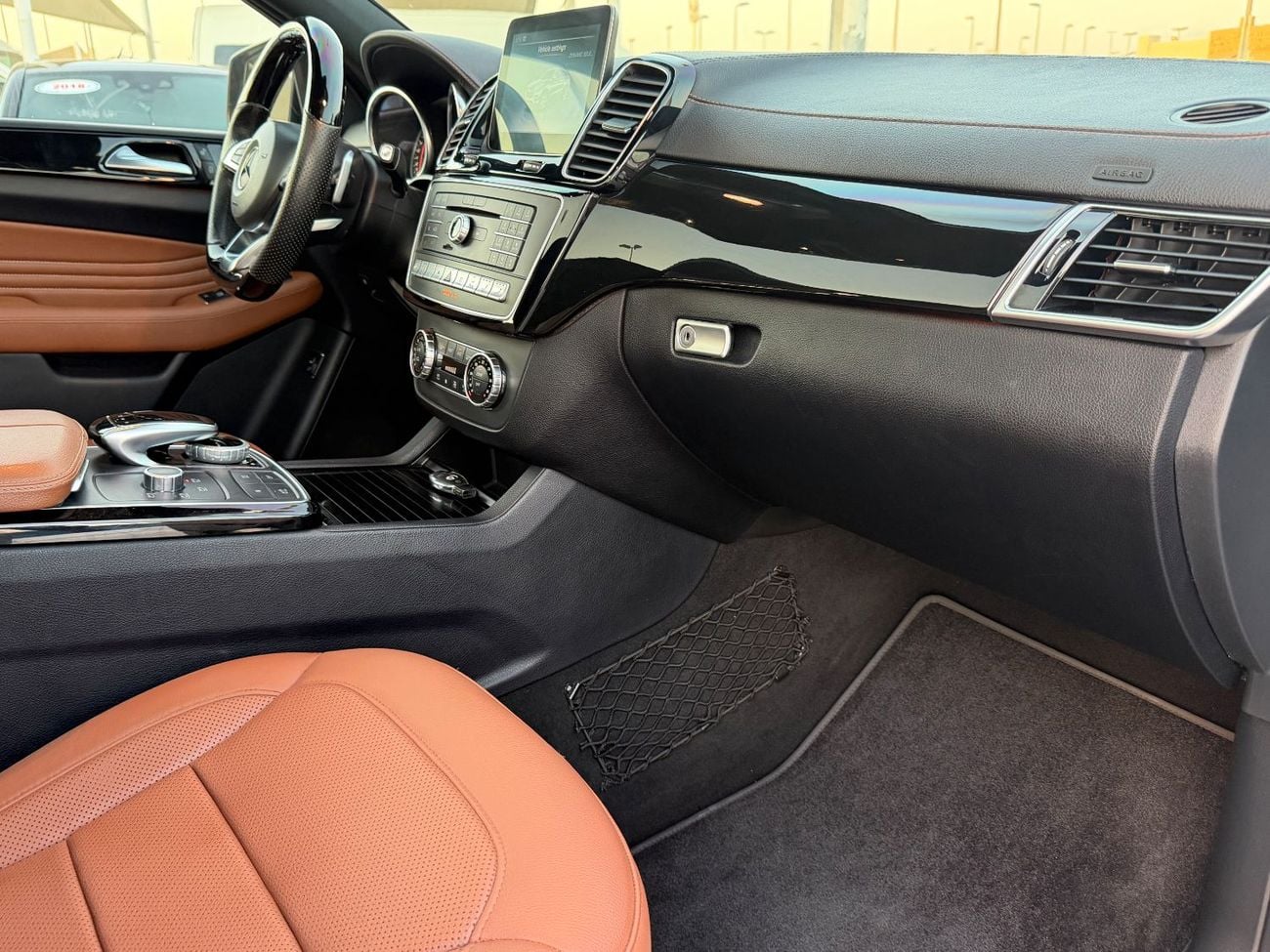 مرسيدس بنز GLE 43 AMG STD