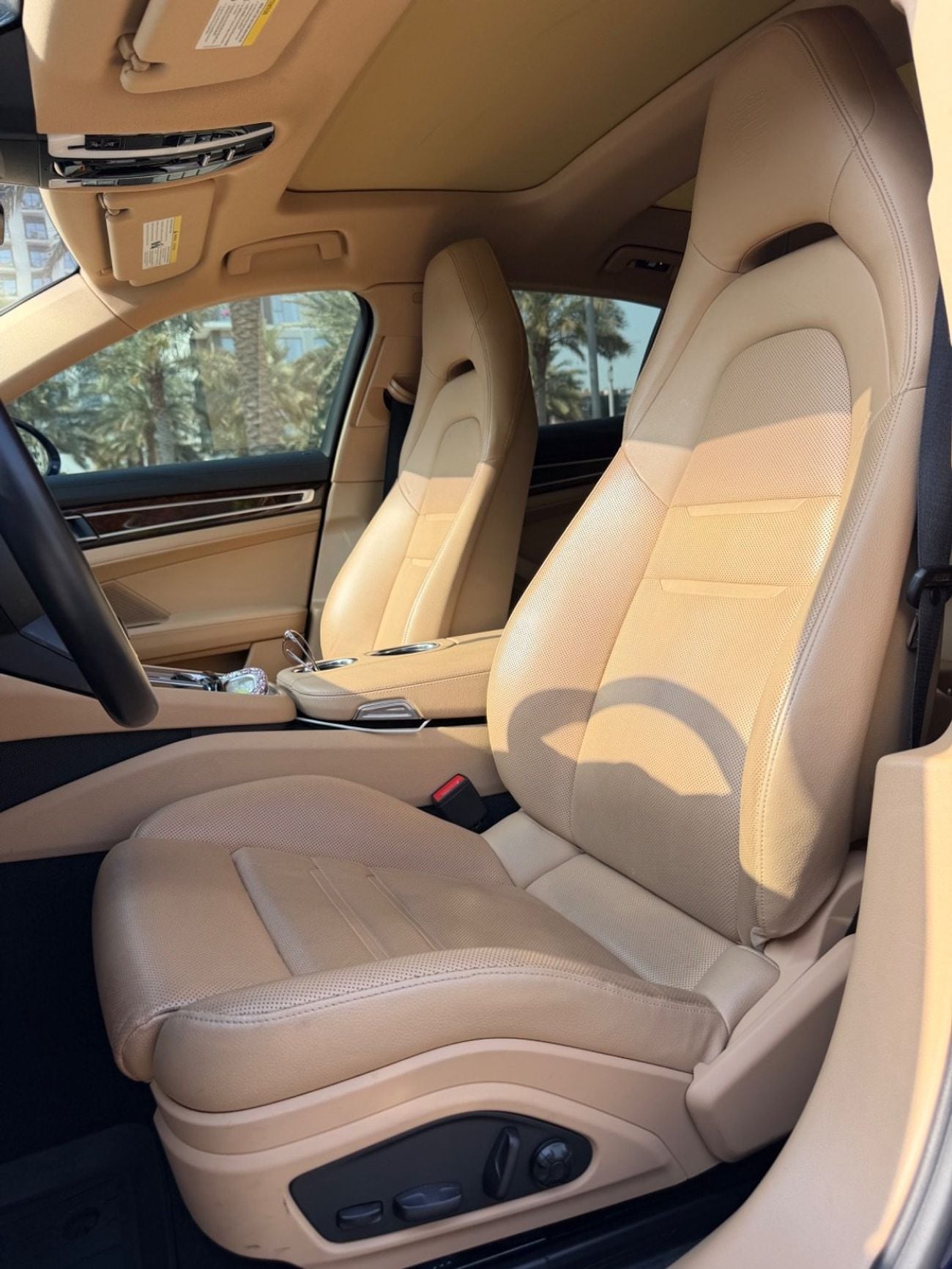 Porsche Panamera 4 E HYBRID PLATINUM EDITION