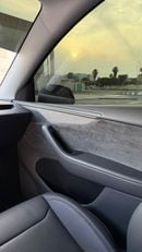 Tesla Model Y Long Range (AWD)