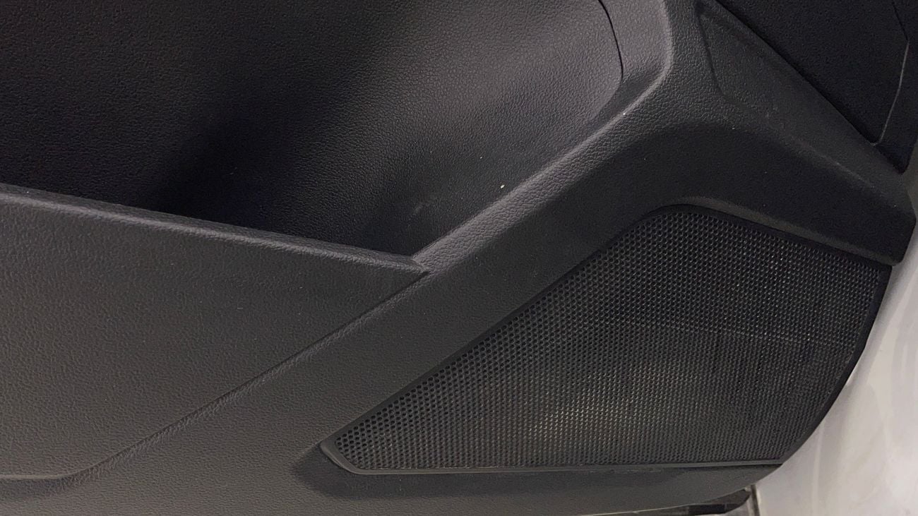 فولكس واجن T ROC TREND 1.4 | بدون دفعة مقدمة | اختبار القيادة في المنزل