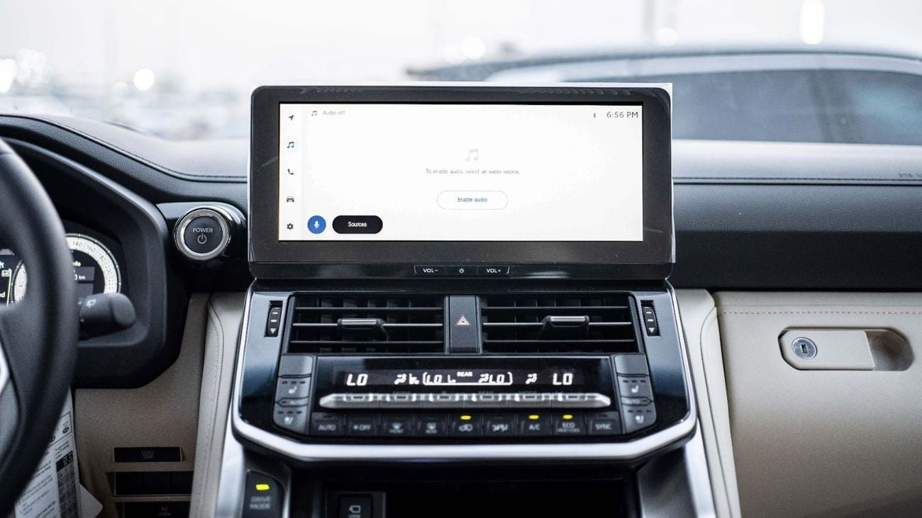 Toyota Land Cruiser 2025 Toyota Land Cruiser 300 VXR 3.5L AT Hybrid (Bronze)