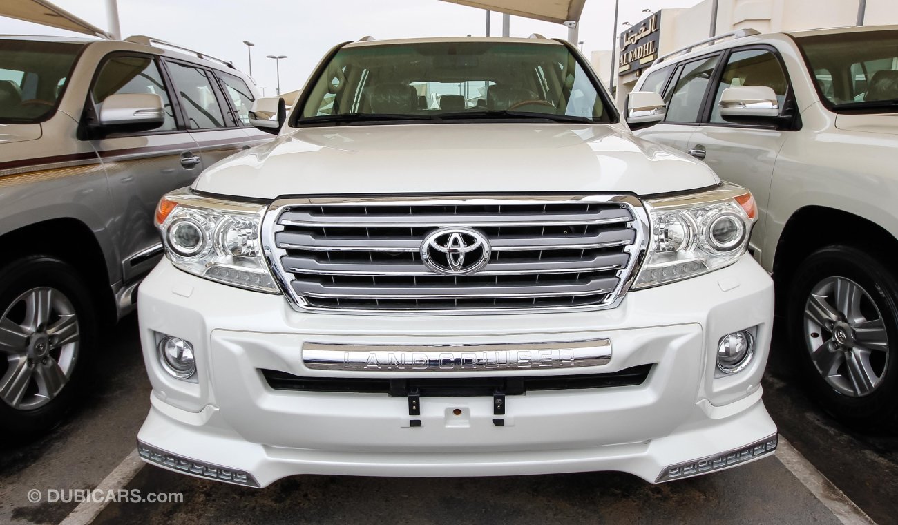 Toyota Land Cruiser GXR V6