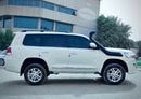 تويوتا لاند كروزر 2017 Model ZX RHD Diesel Engine Full Option Very clean and perfect condition