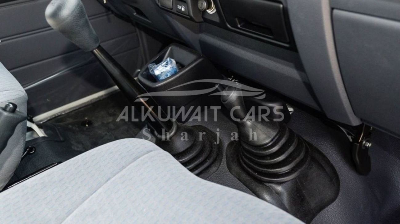 Toyota Land Cruiser Land Cruiser 79 Single Cab 4.2D MT