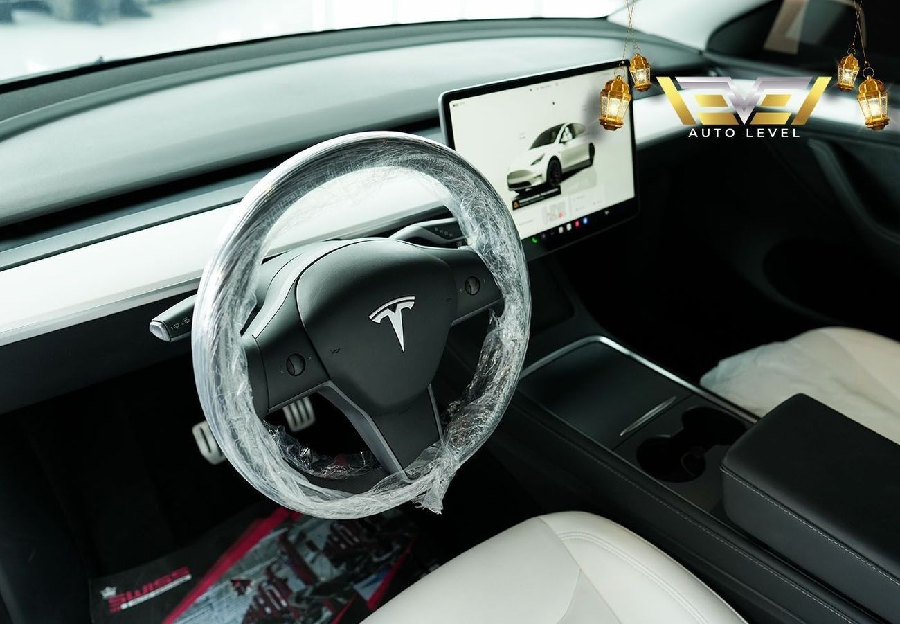 تسلا موديل Y Tesla Y 2023 - 7 Years warranty + 7 Years Service Contract