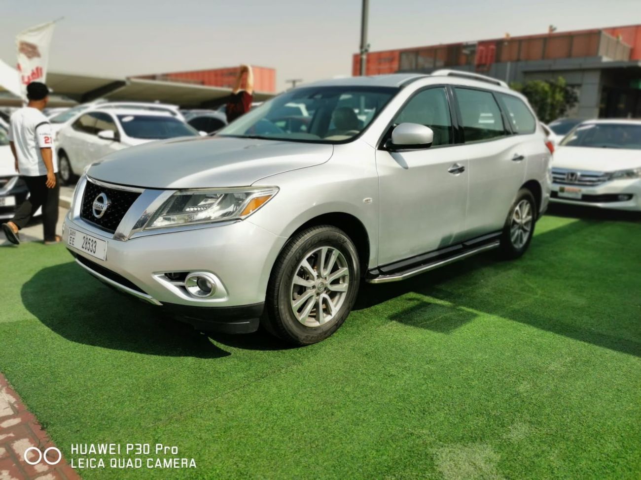 Nissan Pathfinder SL 3.5L (260 HP) 4WD