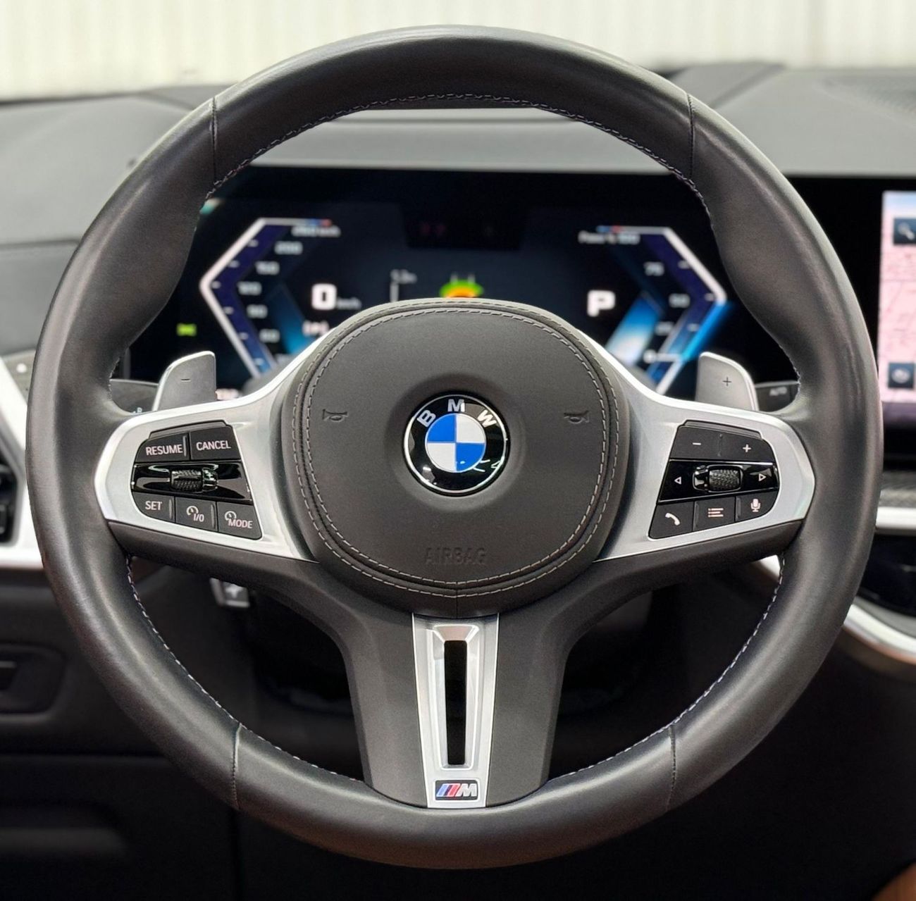 بي أم دبليو X5 M 2024 BMW X5 M60i xDrive, July 2028 BMW Warranty + Service Pack, Fully Loaded, Very Low Kms, GCC