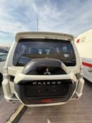 ميتسوبيشي باجيرو Std 3.5L