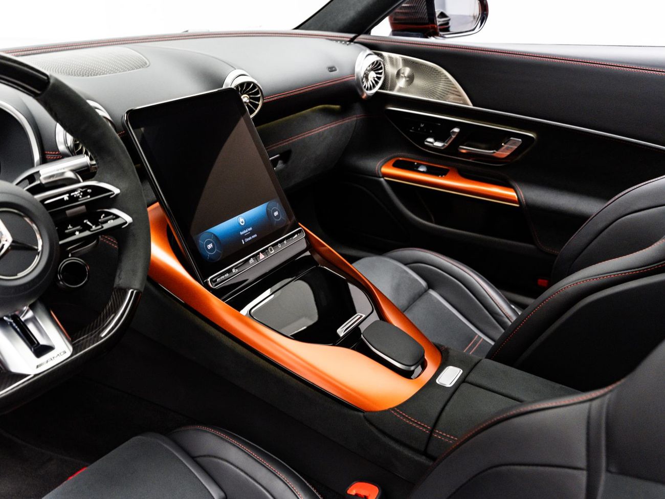 مرسيدس بنز أي أم جي جي تي 63 4 Matic+ (2 Door)