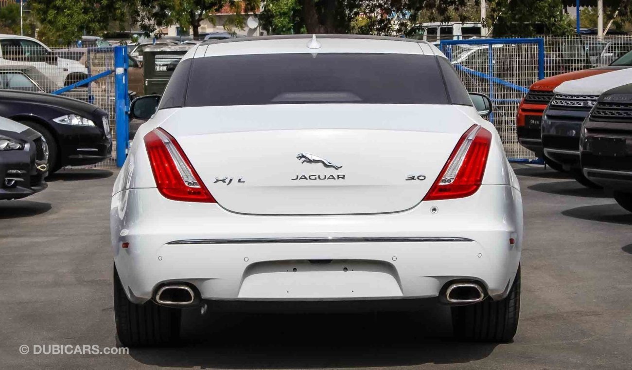 جاغوار XJ 3.0L V6 Portfolio Right Hand Drive Brand New