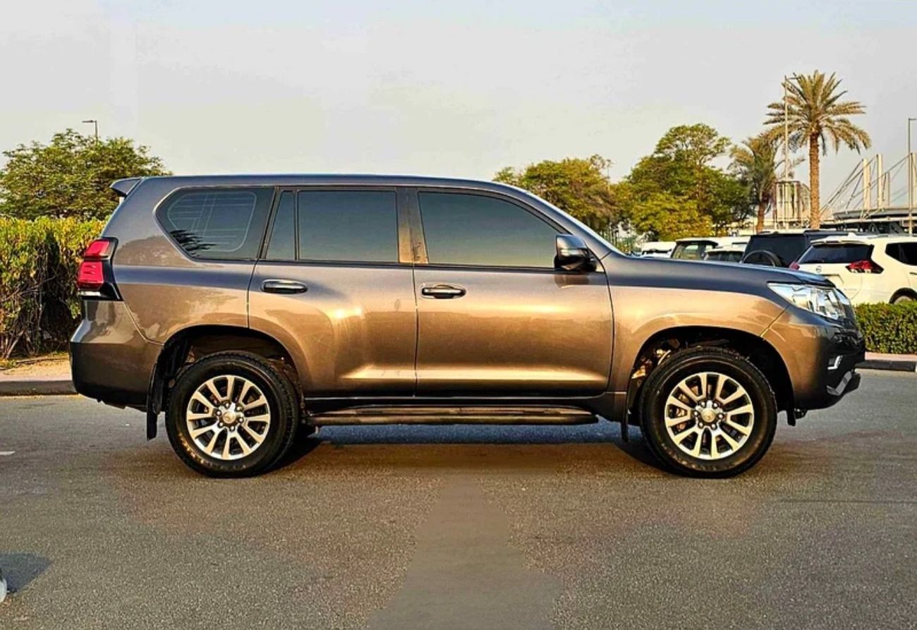 Toyota Prado VXR 2019 Model V4 Full Option Very Clean And Perfect Condition