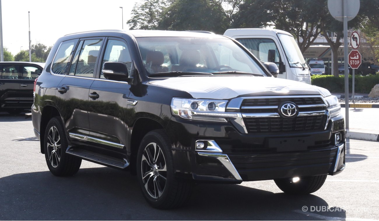 Toyota Land Cruiser GXR V8