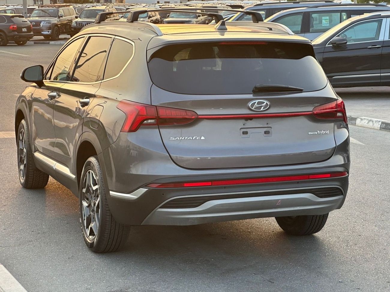 Hyundai Santa Fe Santa fe 1.6 L v4 Hybrid AWD
