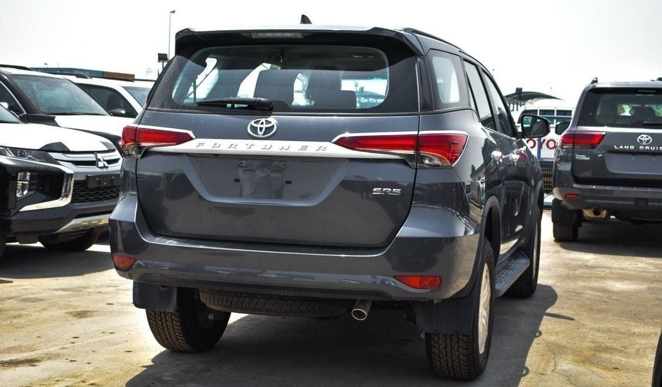 Toyota Fortuner Toyota fortuner 2.7L petrol 4x2 MY2025