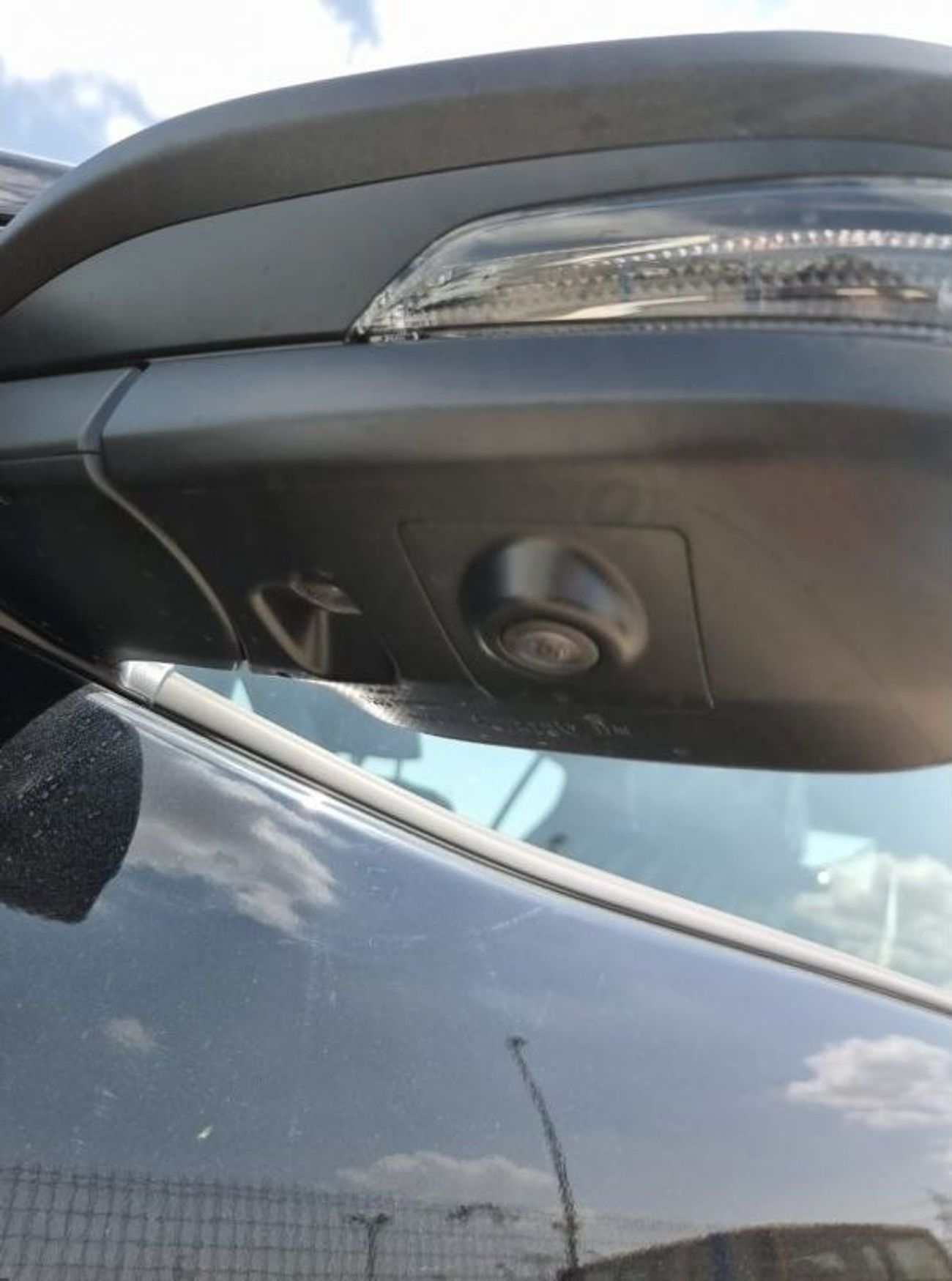 Toyota Hilux 4.0L PETROL A/T ADVENTURE FULL OPTION DOUBLE CABIN PICKUP