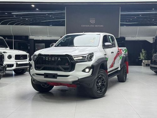 Toyota Hilux GR Sport 4.0L Hilux GR Sport - Saudi Specs 4.0L - 2025