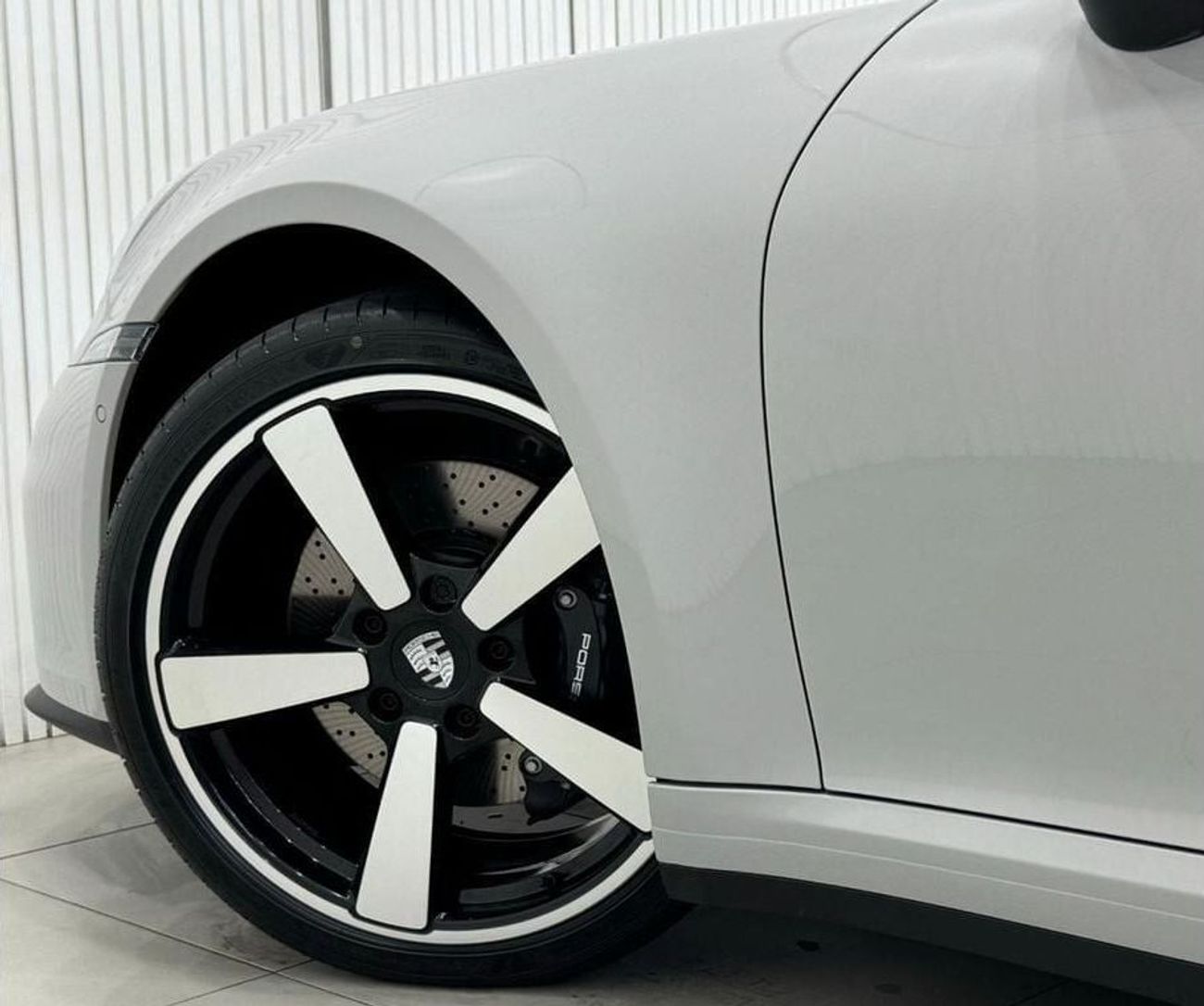 بورش 911 2025 Porsche 911 Carrera 992.2, 2 Year Agency Warranty, Full Service History, GCC